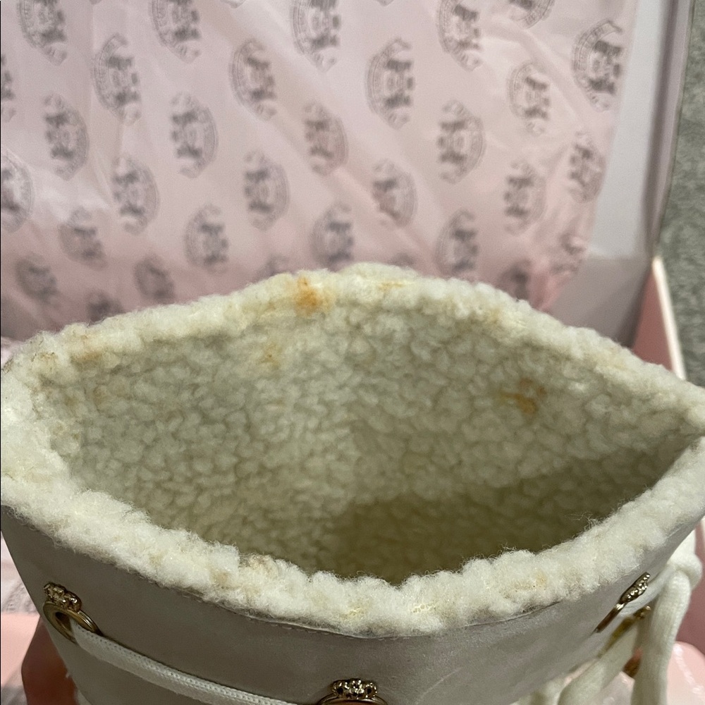 Juicy Couture Snowbunny Winter Boots with Pom Poms - Picture 6 of 9